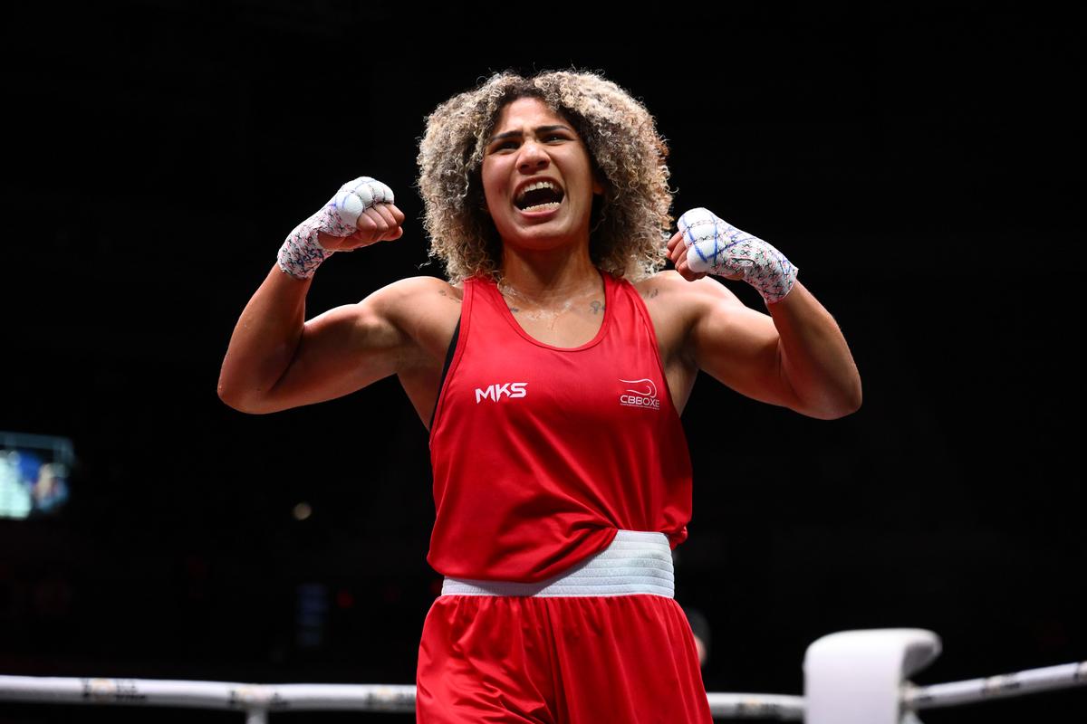 De Bia Ferreira a Coco Gauff: Campeã mundial de Boxe Rebeca Lima fala sobre inspirações no esporte