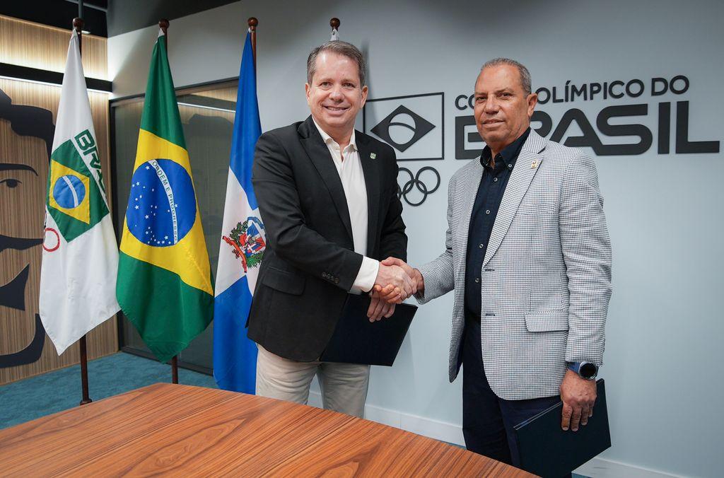 COB firma acordo com Comitê Olímpico Dominicano para ampliar cooperação internacional no esporte