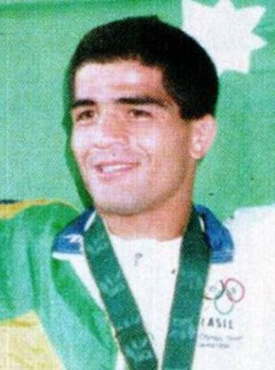 Henrique Carlos Serra Azul Guimarães
