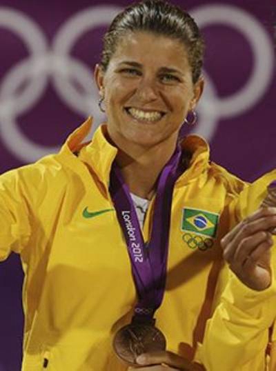 Larissa França Maestrini