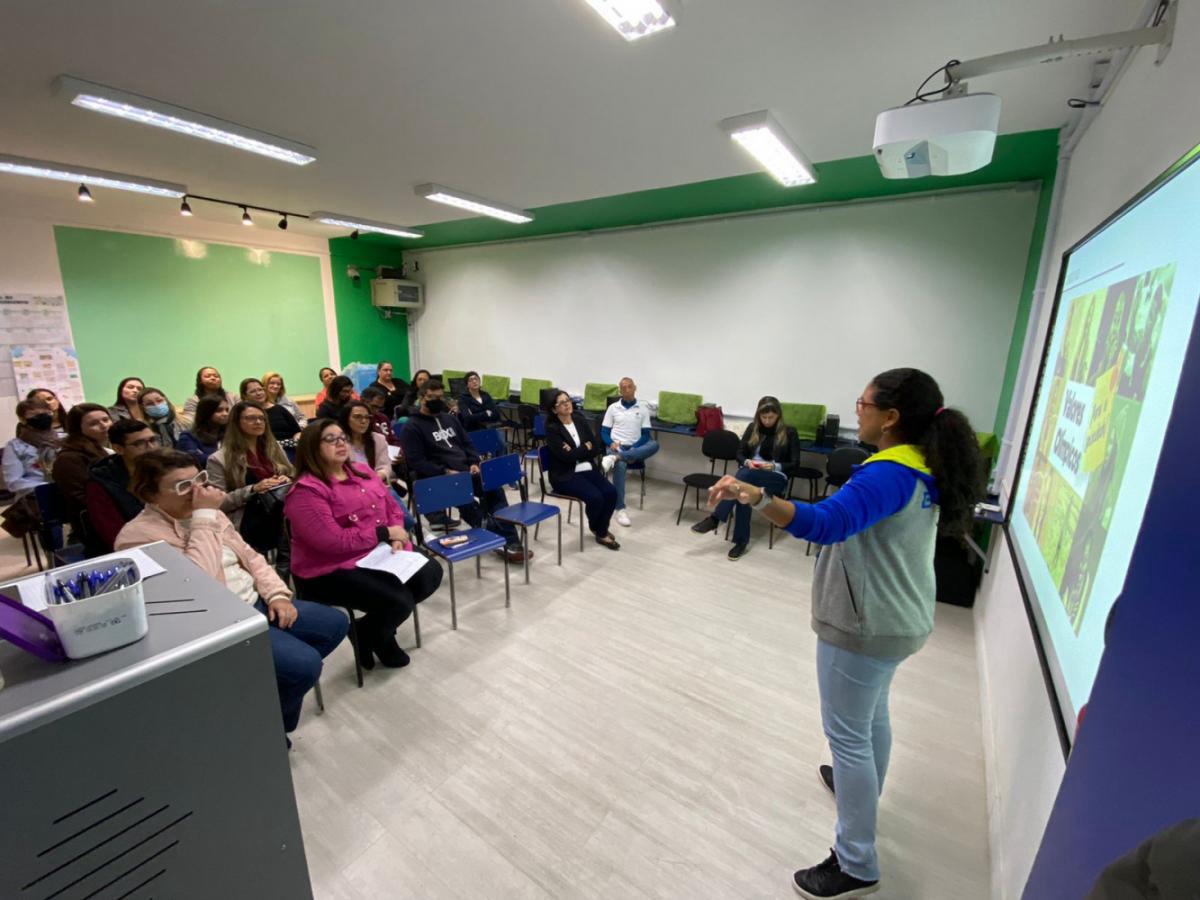 Transforma chega a mais uma escola em Santos (SP)