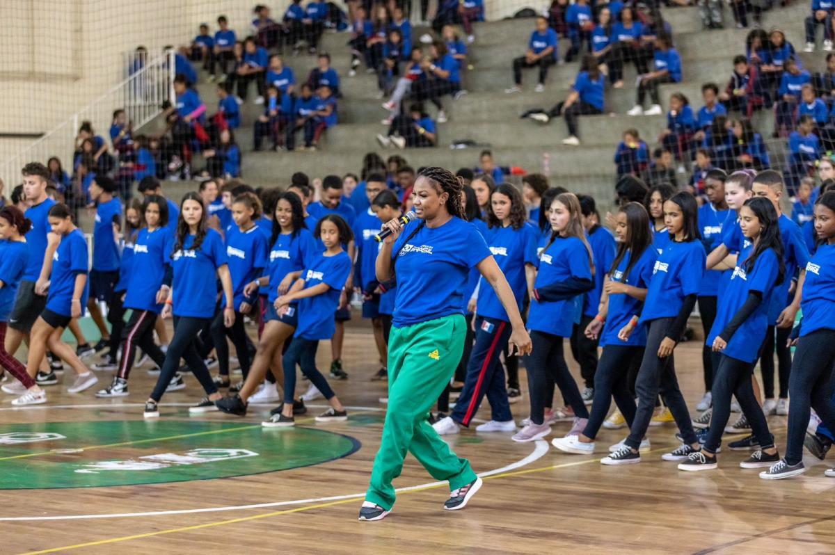 Transforma promove atividades para alunos e capacitação para professores em Teresópolis