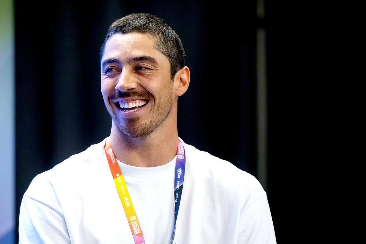 Do topo do surfe mundial às ambições olímpicas: Yago Dora inspira público na COB Expo