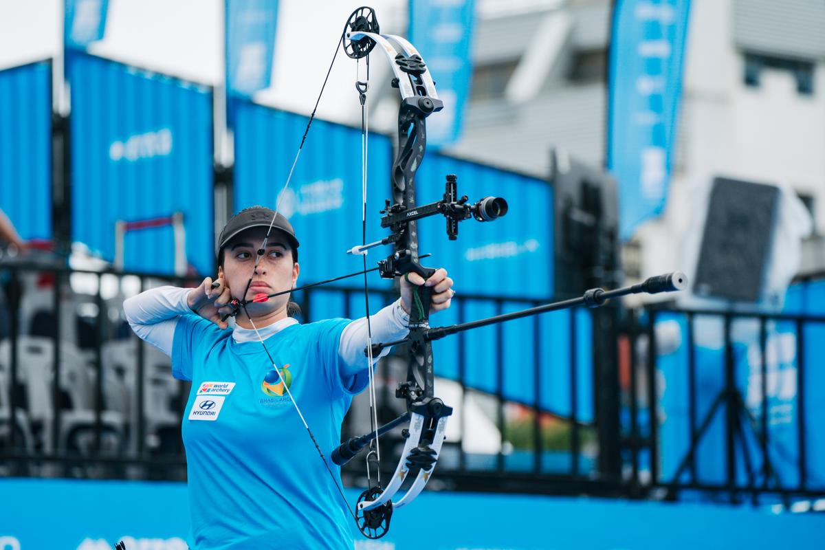 Performance no Mundial de Tiro com Arco anima Bianca Rodrigues para LA