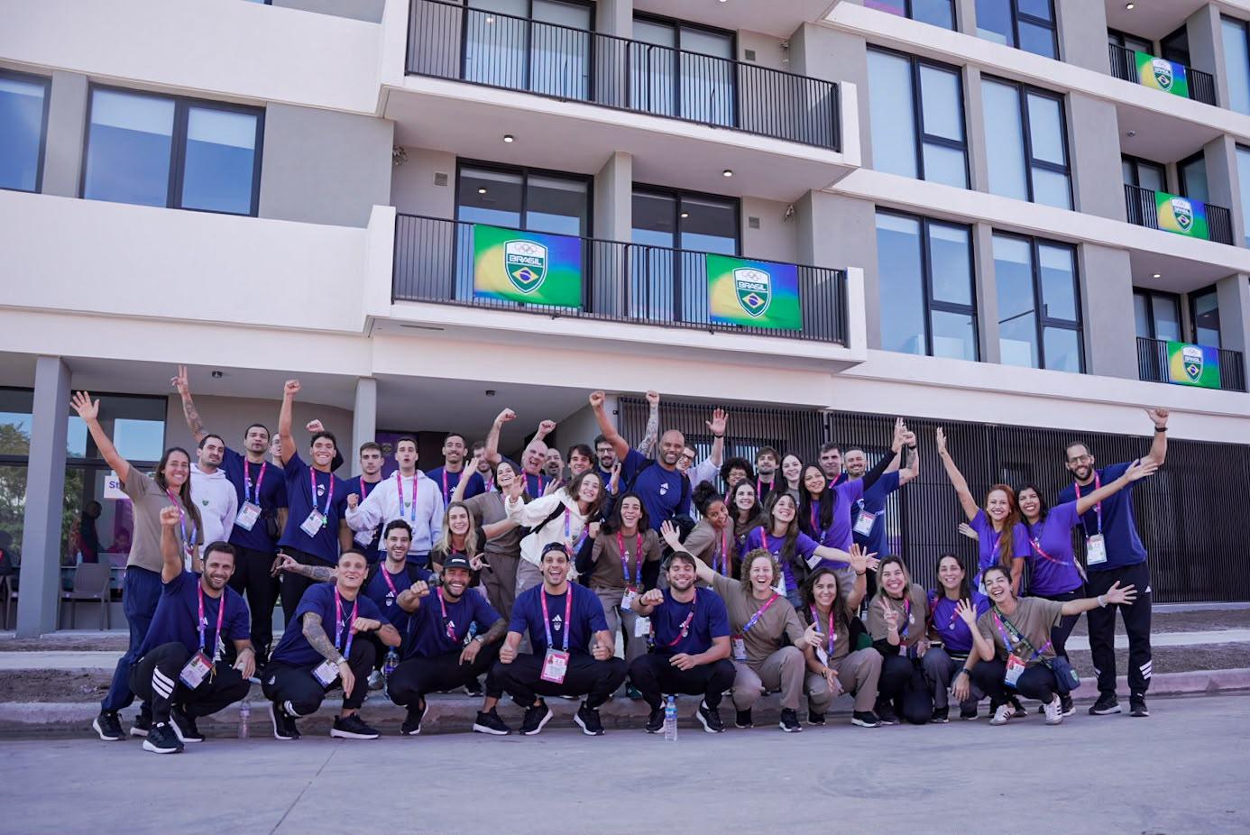 Equipes de natação e esgrima chegam à Vila dos Atletas em Rosário para os Jogos Sul-Americanos Santa Fé 2026. Foto: Mariana Sá/COB