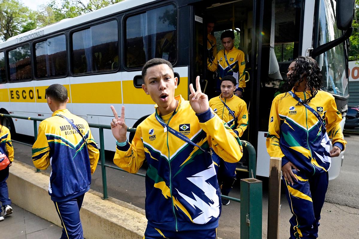 “O esporte me faz conhecer o mundo”: Luis Felipe Brasil, do MT, se emociona em primeira visita às Cataratas